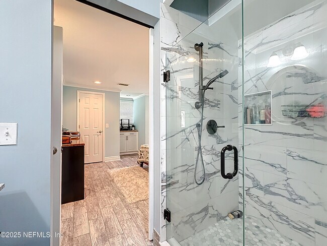 Photo - 2829 Goldenrod Cir E