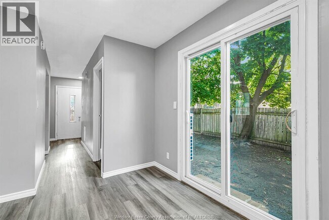 Photo - 9020 Conway Ct