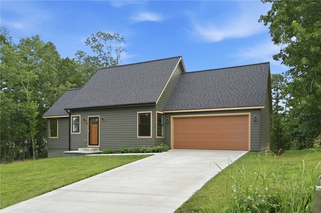 Photo - 14 Marisco Ln