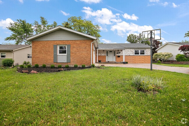 Building Photo - 911 Cherokee Dr Rental