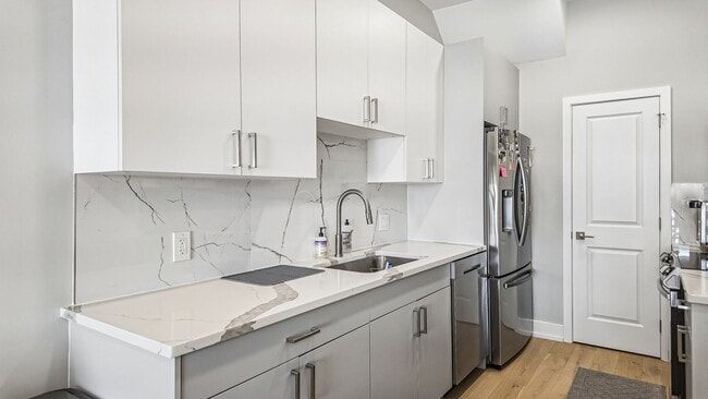 Photo - Luxury Fishtown Apartment With Parking! Unit 304