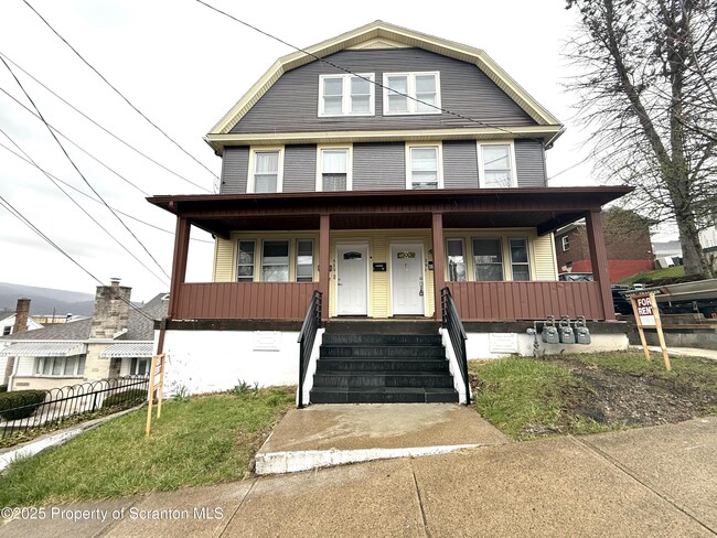 Photo - 37 Shea St