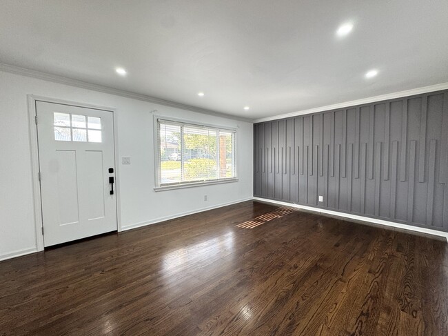 Photo - 2226 W 74th Ter