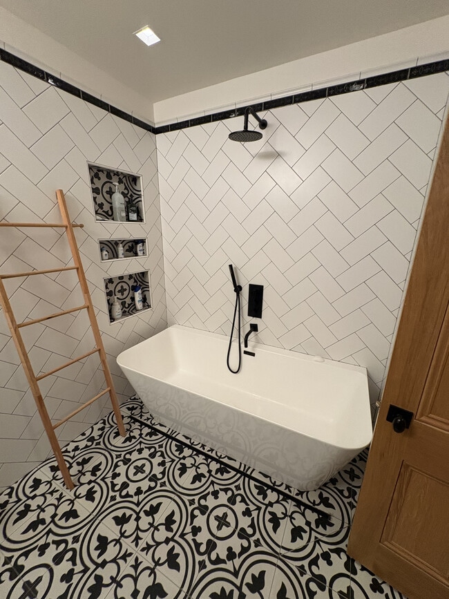 Photo - 524 W 143rd St Unit Hamilton Heights Hideaway