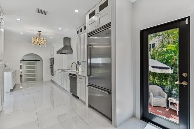 Photo - 1010 N Rio Vista Blvd