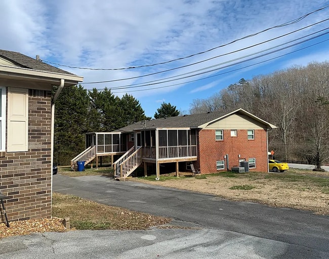 Photo - $350 Off First Month! Great 1 bedroom 1 ba...