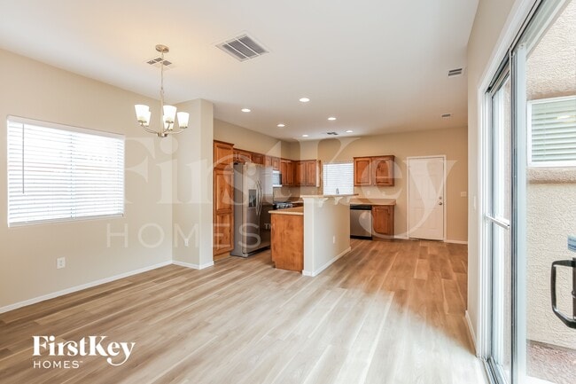 Photo - 6124 Puesta Del Sol St