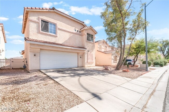 Photo - 4952 Sapphire Light St