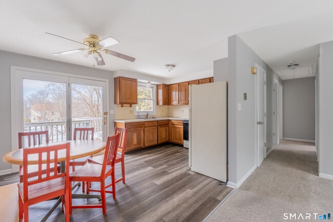 Photo - 28 Orient St