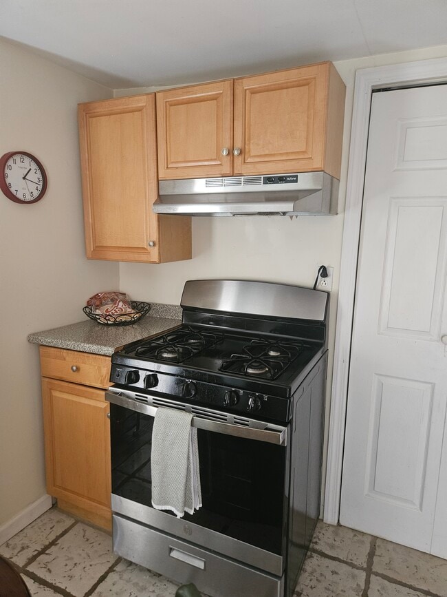 140 Mount Kemble Ave