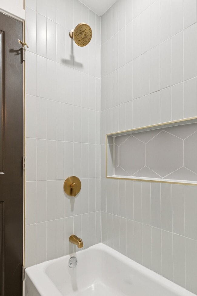 Photo - 2307 Gaul St