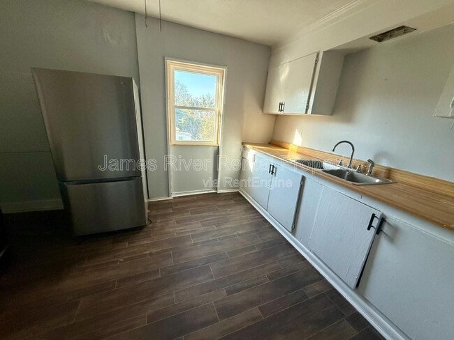 Photo - 900 Polk St Unidad A