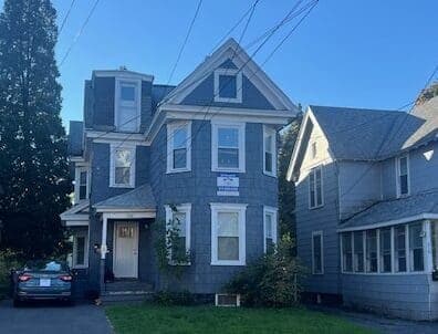 Building Photo - 202 Bassett St