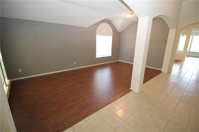 Photo - 9814 Honeysuckle Dr