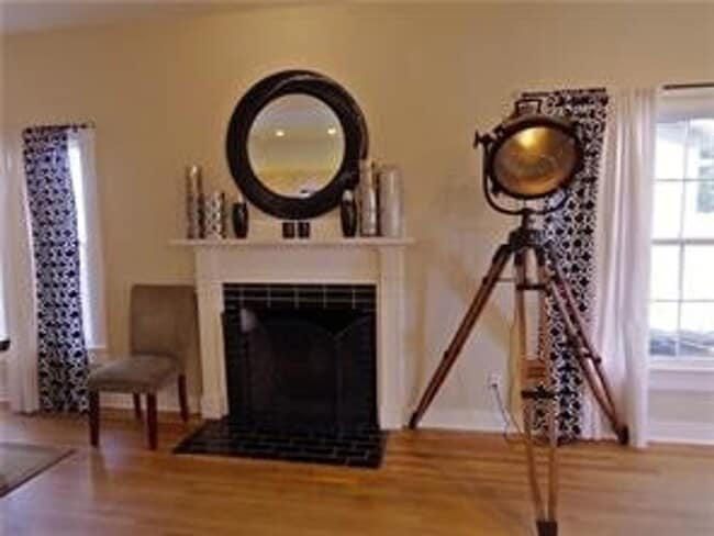 Photo - Available: Updated, spacious Tarrytown 4 bed / 4 bath, furnished or unfurnished