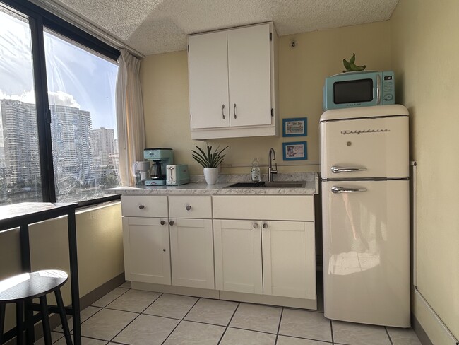 Newly remodeled kitchen - 444 Niu St Unit 1212