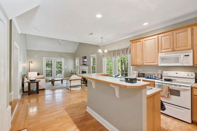 Photo - Available 07/10/26! Lovely 3 bedroom townhome close to the Eno River in Country Club Heights!