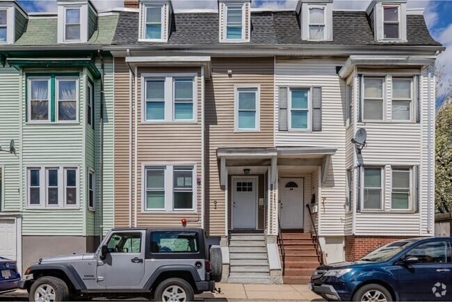 Building Photo - 92 Lexington St Unit 1 Rental
