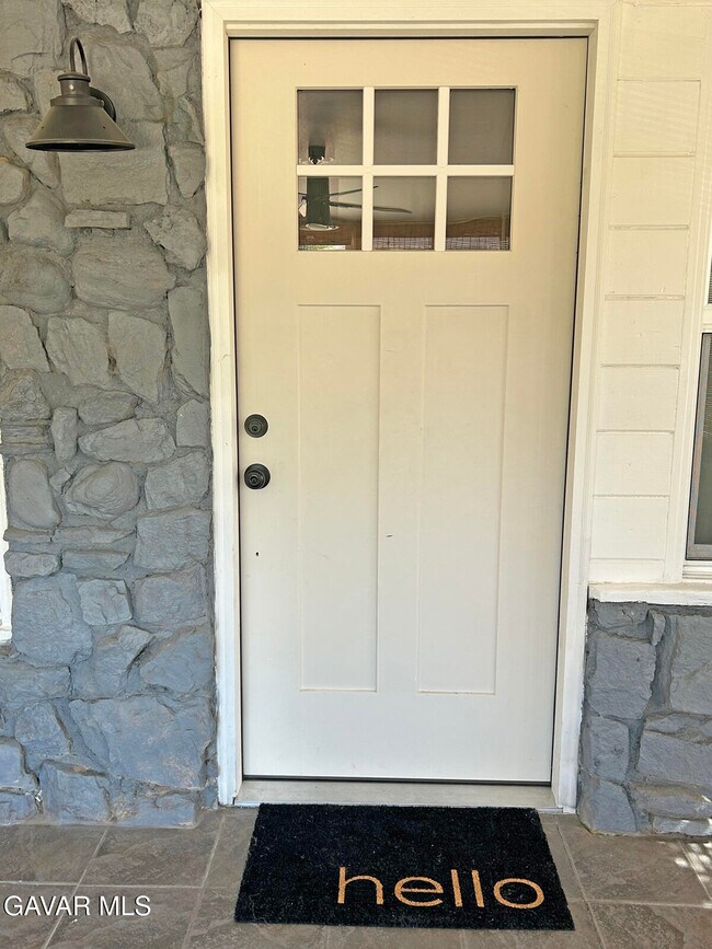 Photo - 14971 Elizabeth Lake Rd