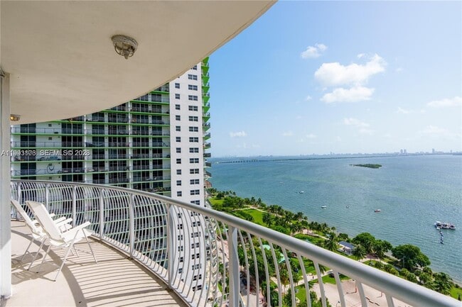Photo - 1750 N Bayshore Dr Unit 2401