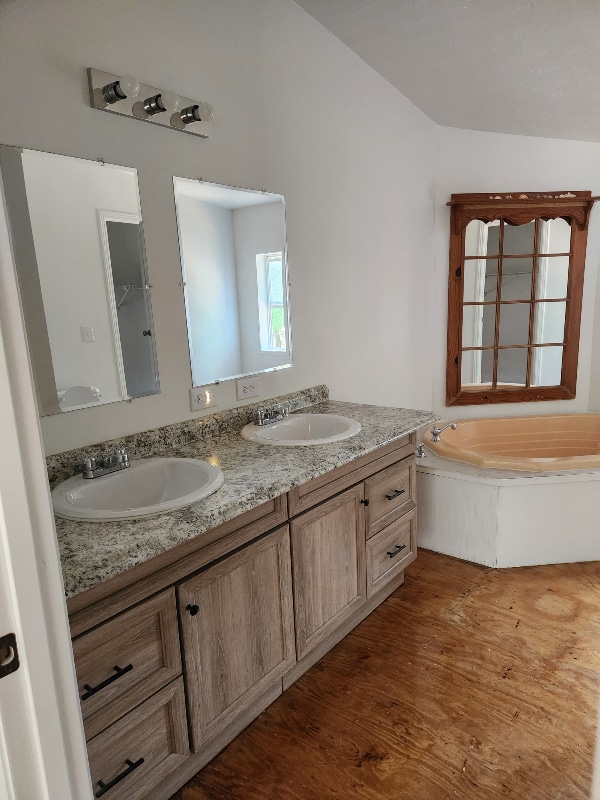 Photo - 5800 Sparta Rd