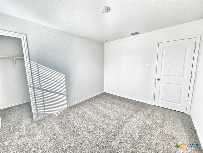 Photo - 321 Cottonmouth Ln