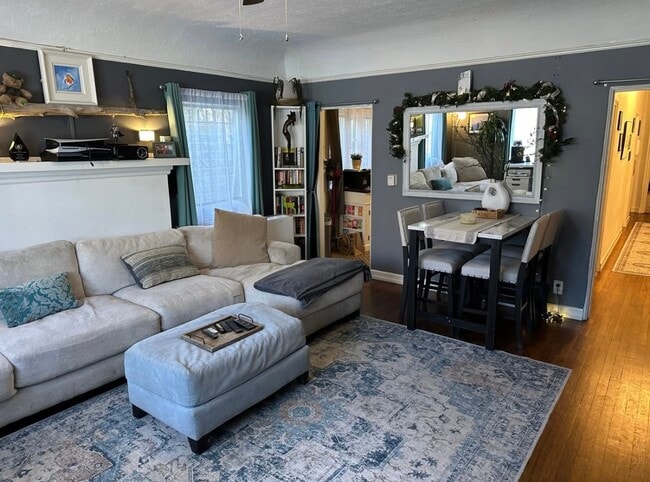 Photo - 409 N Curson Ave Unidad 409