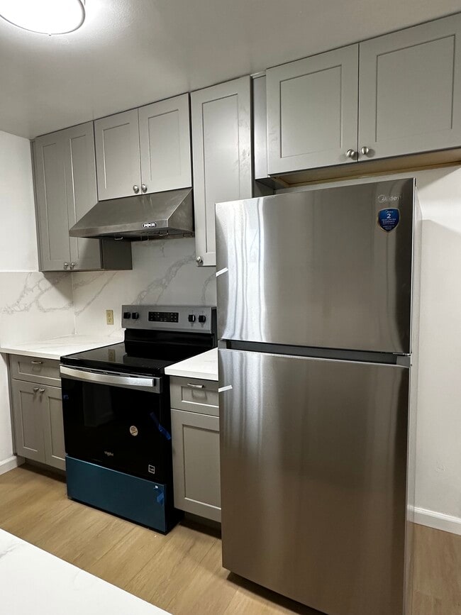 Photo - 1600 60th Ave