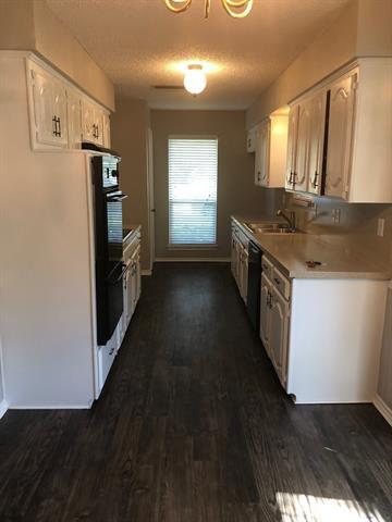 Photo - 3401 Carriage Ln House