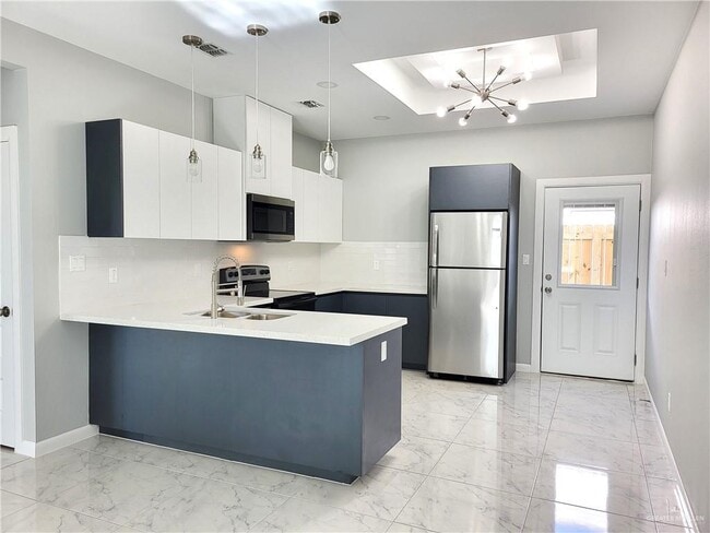 Photo - 11 East St Unit 3