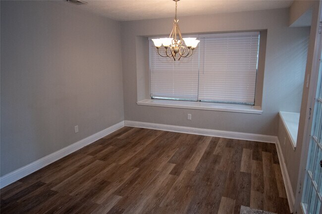 Photo - 1009 Wildwood Dr
