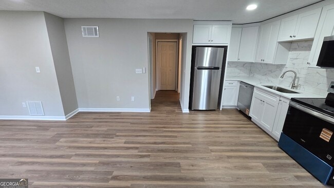 Photo - 3025 Mangum Dr