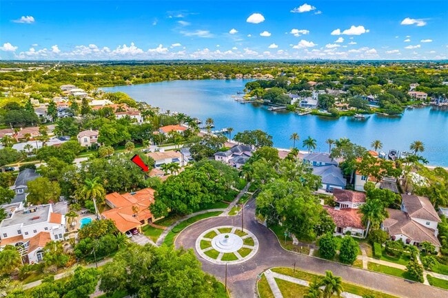 Photo - 205 25th Ave NE