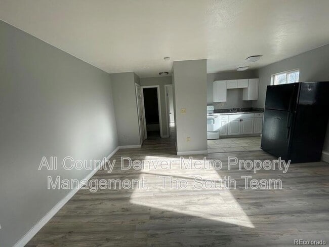 Photo - 9597 E 19th Ave Unidad 6