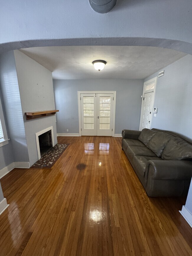 VIVIENDO - 1217 SE 1st Ave Unidad APT 3