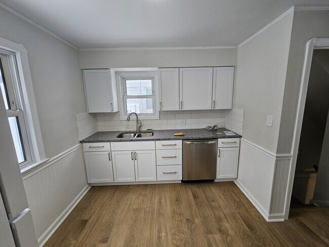 Photo - 13310 Thraves Rd