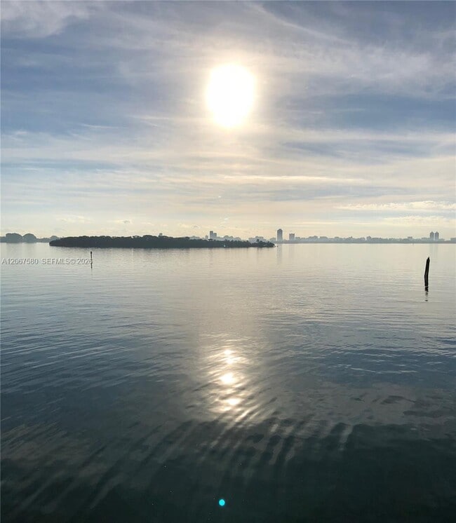 Photo - 11111 Biscayne Blvd Unit 2B