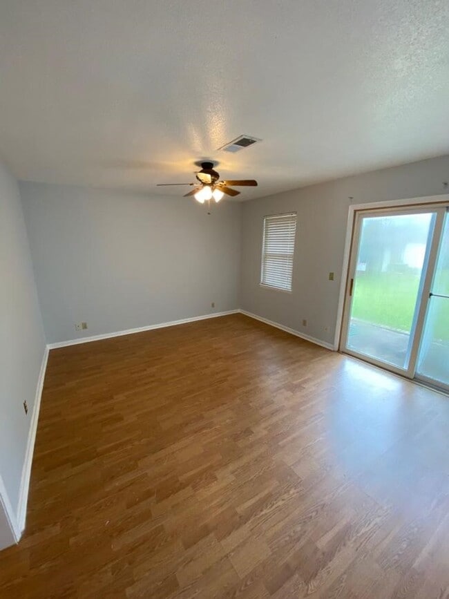 Photo - Broad River Area