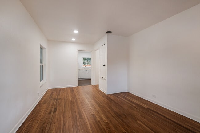 Photo - 143 Shasta Ave