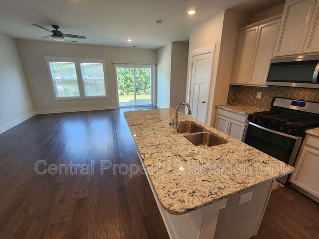 Photo - 112 Outback Dr