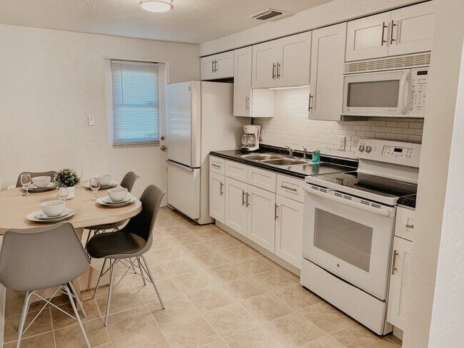 Photo - Bradenton Four Plex