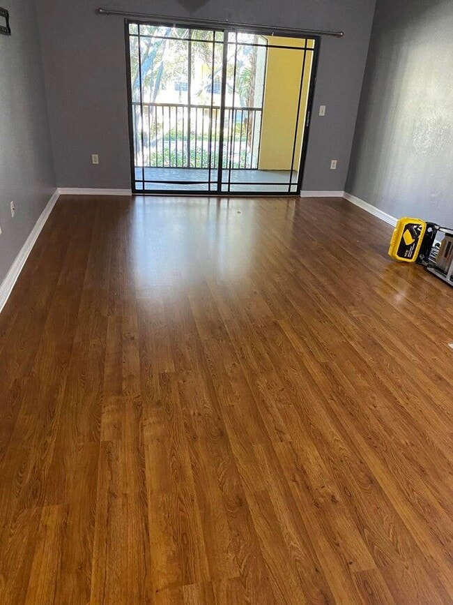 Building Photo - 2730 Anzio Ct Unit 208