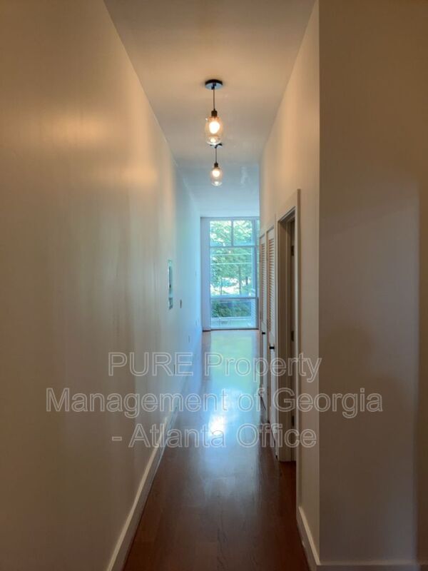 89 Mangum St SW Unidad 102
