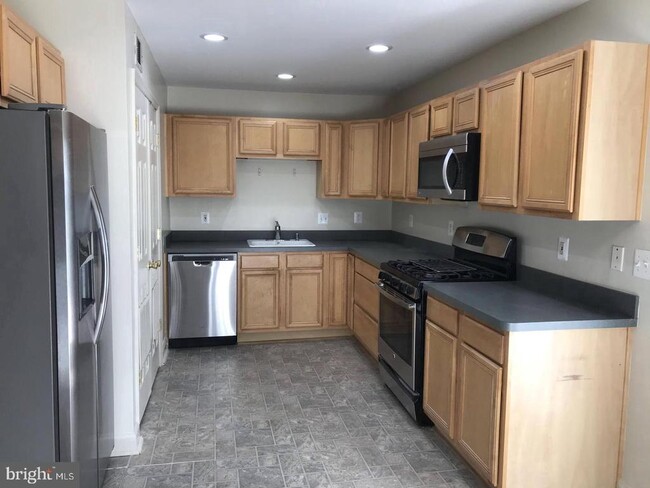 Photo - 1820 Pimmit Dr