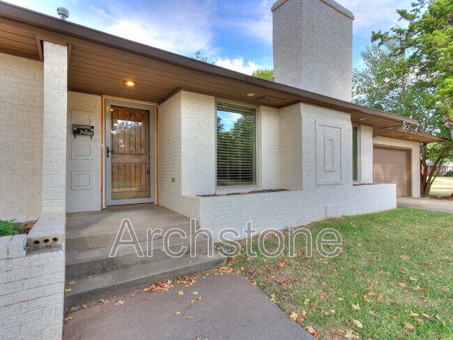 Photo - 9631 Stratford Dr