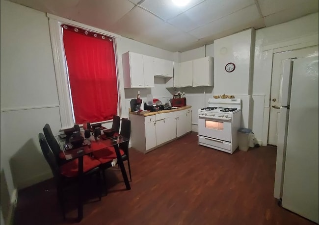 Photo - 944 Elberon Ave Unit 1