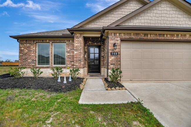 Photo - 388 Kendall Crest Dr