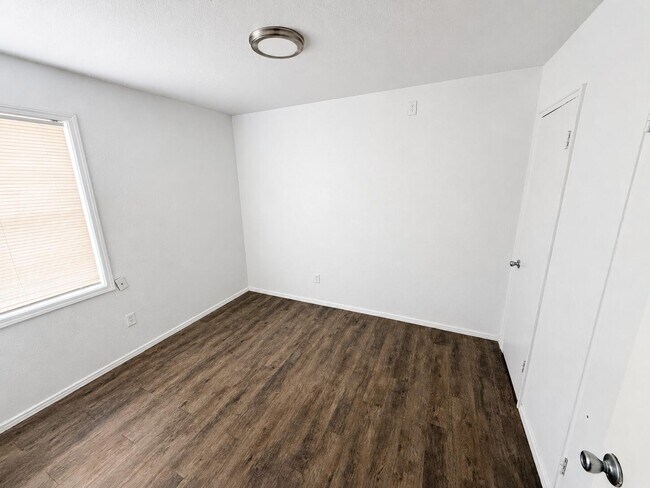 Photo - 3506 Peoria Ave