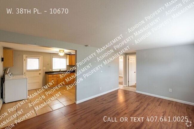 Building Photo - 2 Bed 1 Bath Unit 10670 Rental