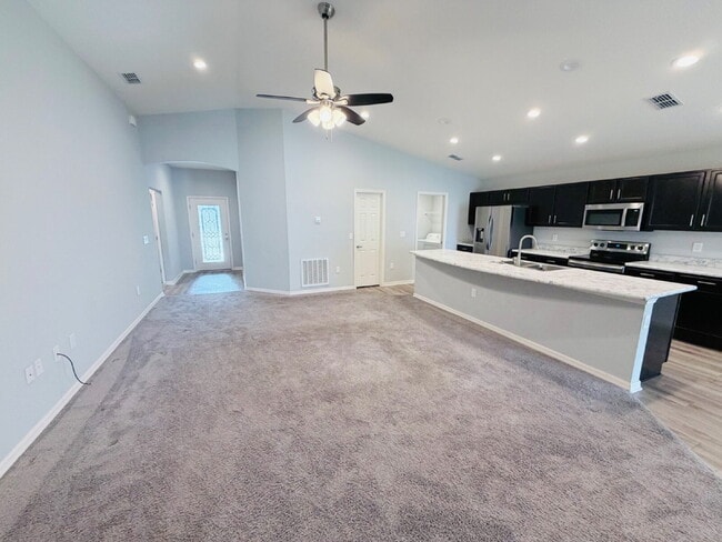 Photo - Charming 3-Bedroom Haven with 2 Full Baths in Lakeland – 1,711 Sq. Ft. of Comfort at 3798 White I...